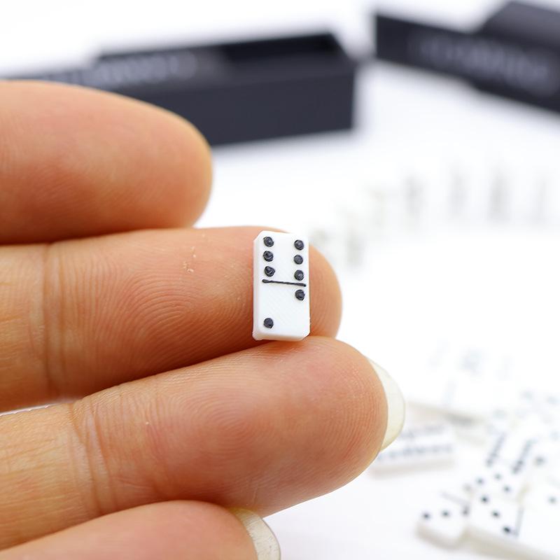 Board Game Dots - 1 Set 1:12 Dollhouse Accessories Miniature