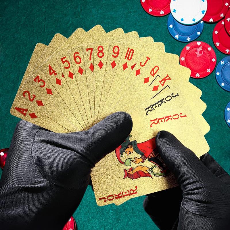 New 24K Gold Playing Cards Pla - огляд і ціна Board Game Book