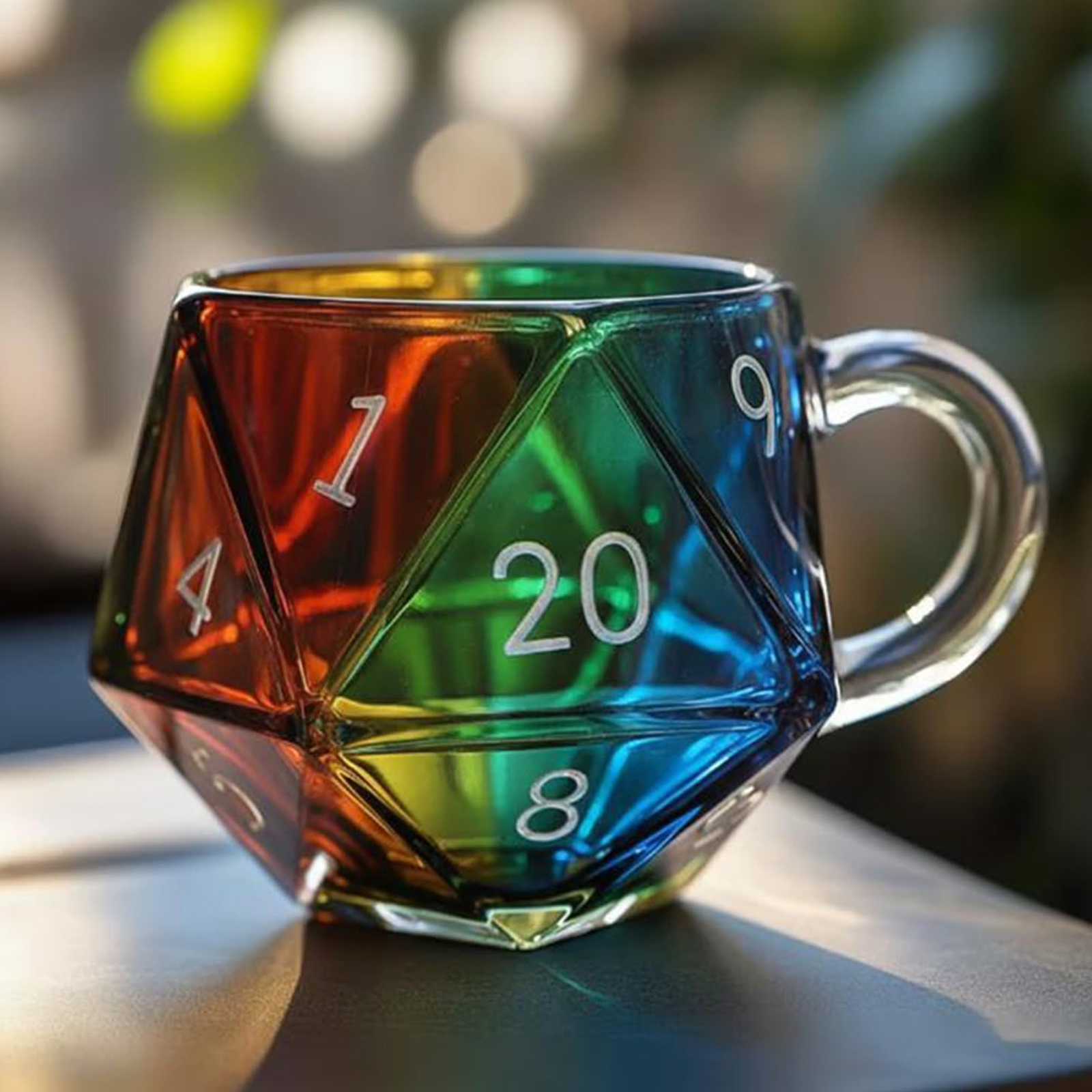 Rainbow D20 Dice Mug with Hand - огляд і ціна Board Game Enthusiast